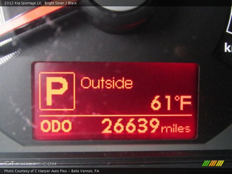 Bright Silver / Black 2012 Kia Sportage LX