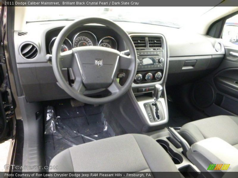 Brilliant Black Crystal Pearl / Dark Slate Gray 2011 Dodge Caliber Mainstreet