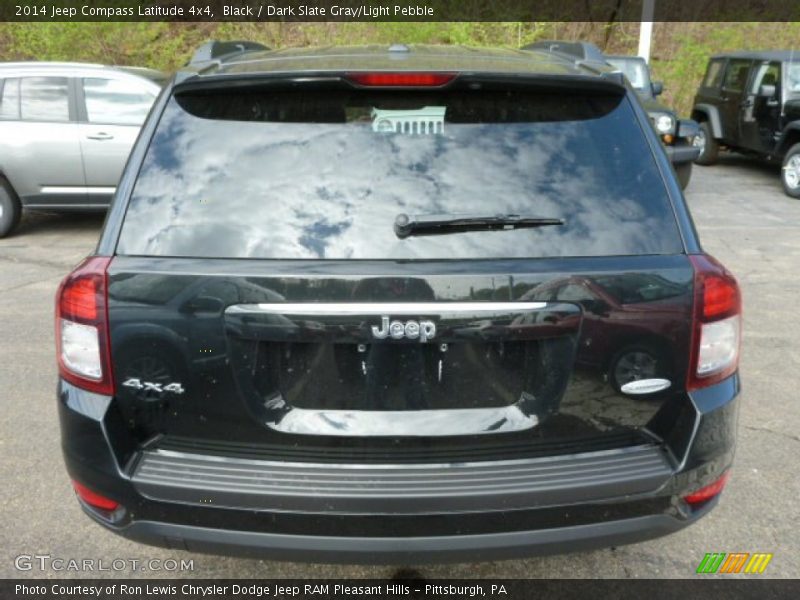 Black / Dark Slate Gray/Light Pebble 2014 Jeep Compass Latitude 4x4