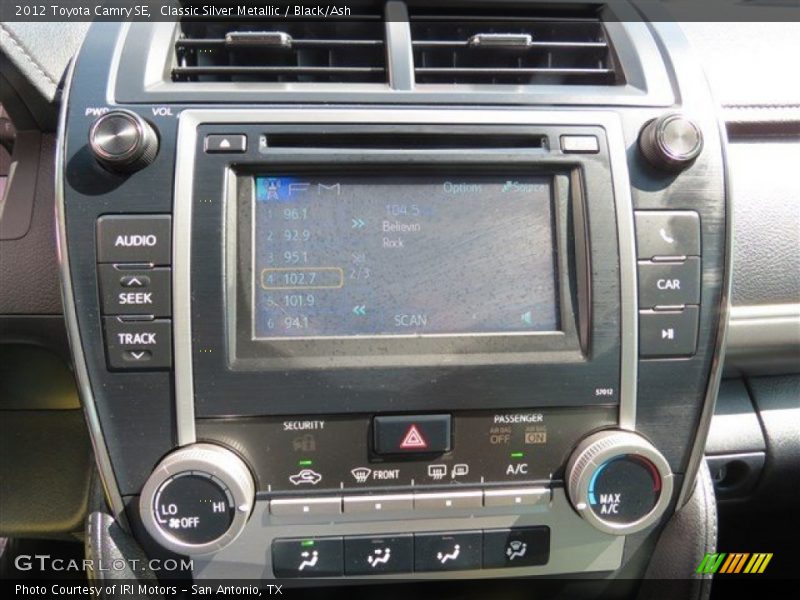 Classic Silver Metallic / Black/Ash 2012 Toyota Camry SE