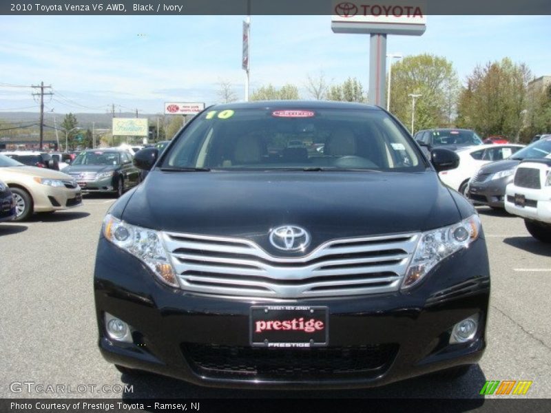 Black / Ivory 2010 Toyota Venza V6 AWD