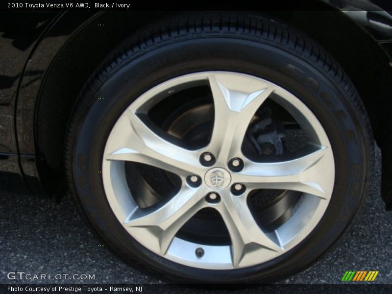 Black / Ivory 2010 Toyota Venza V6 AWD