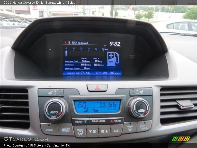 Taffeta White / Beige 2011 Honda Odyssey EX-L