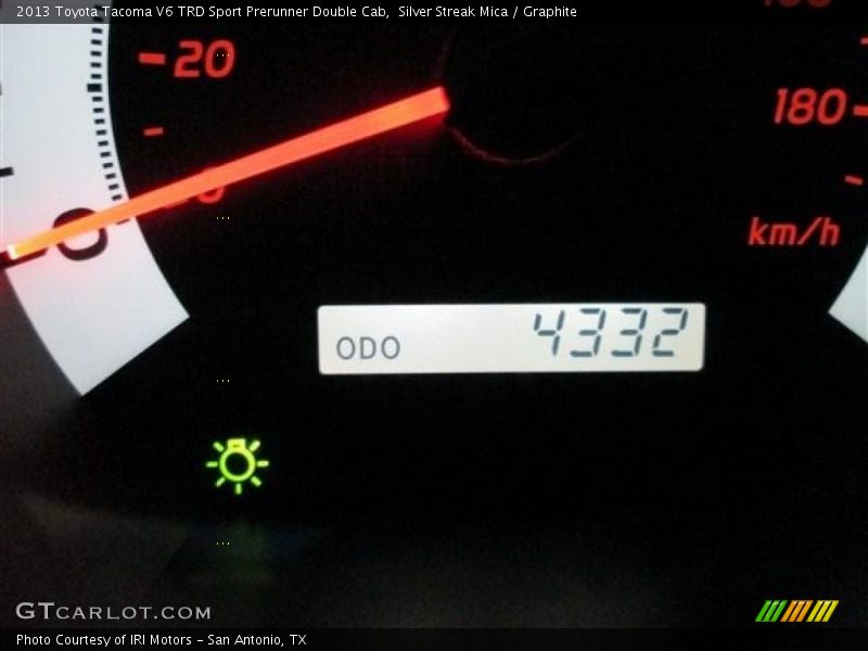 Silver Streak Mica / Graphite 2013 Toyota Tacoma V6 TRD Sport Prerunner Double Cab