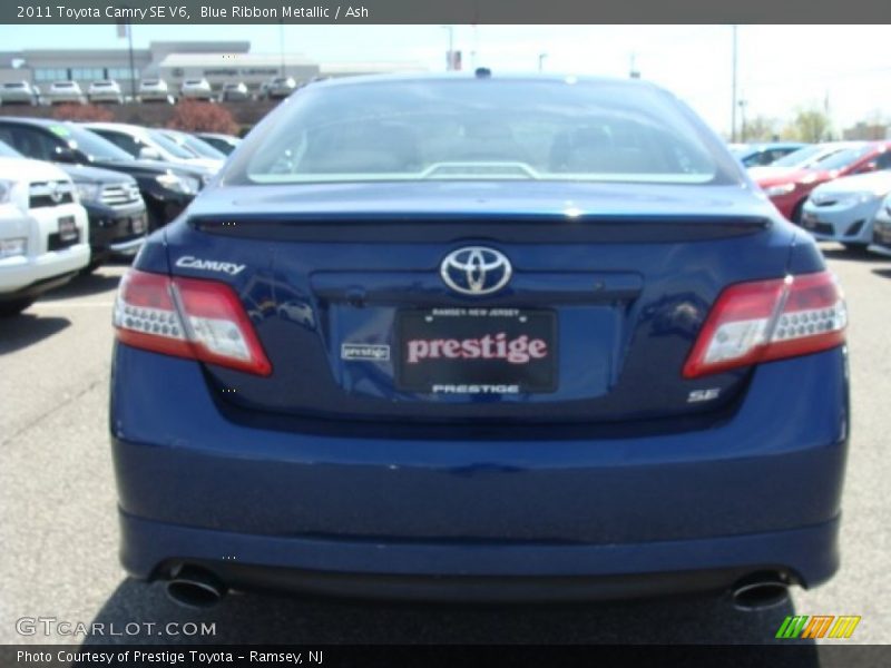 Blue Ribbon Metallic / Ash 2011 Toyota Camry SE V6