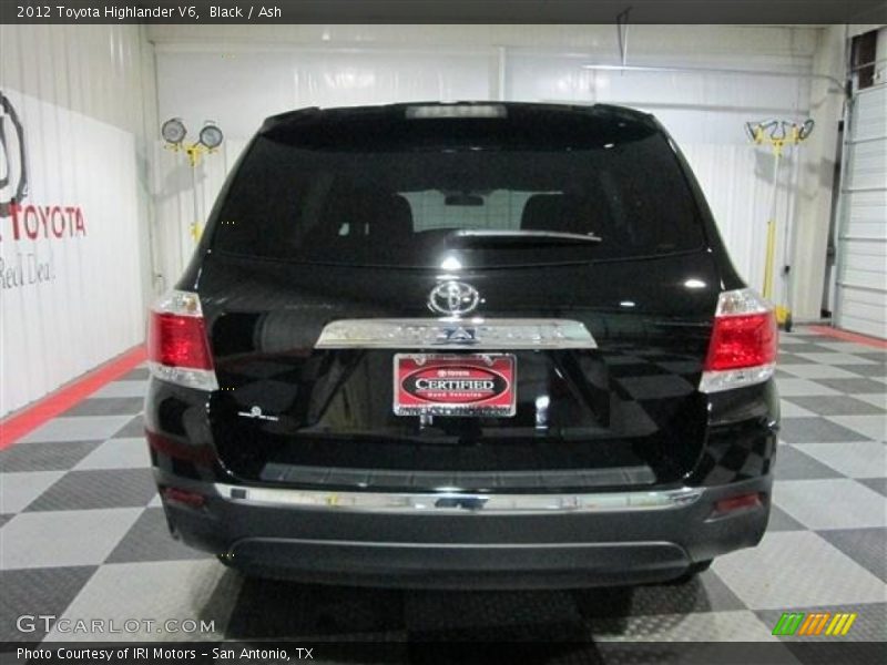 Black / Ash 2012 Toyota Highlander V6