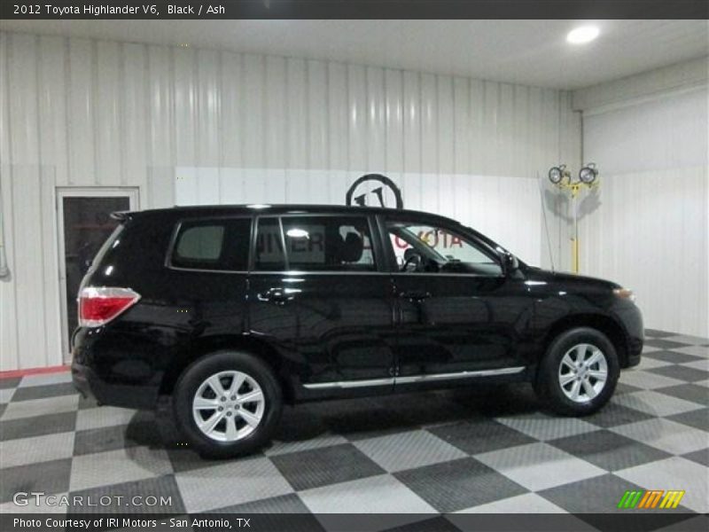 Black / Ash 2012 Toyota Highlander V6