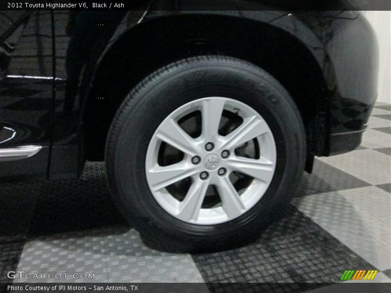 Black / Ash 2012 Toyota Highlander V6