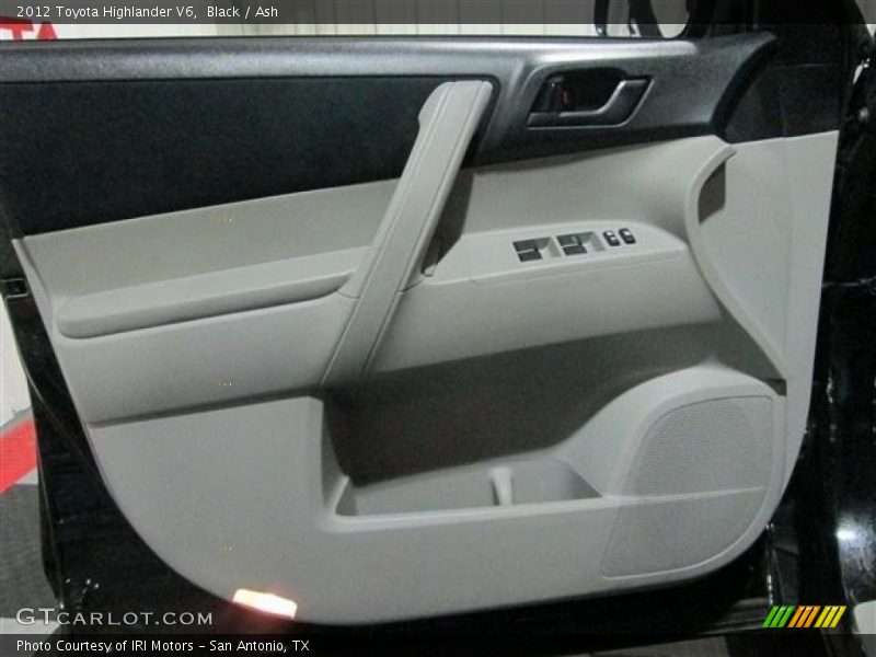 Black / Ash 2012 Toyota Highlander V6
