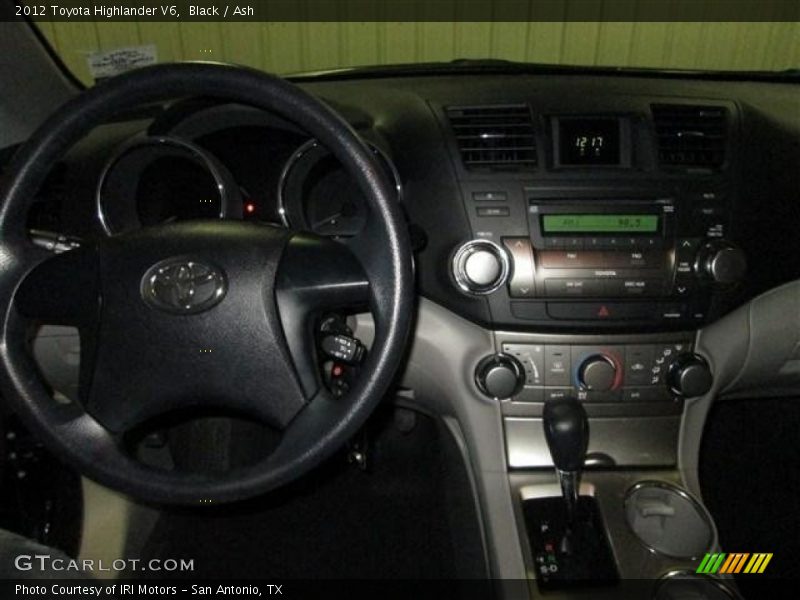 Black / Ash 2012 Toyota Highlander V6