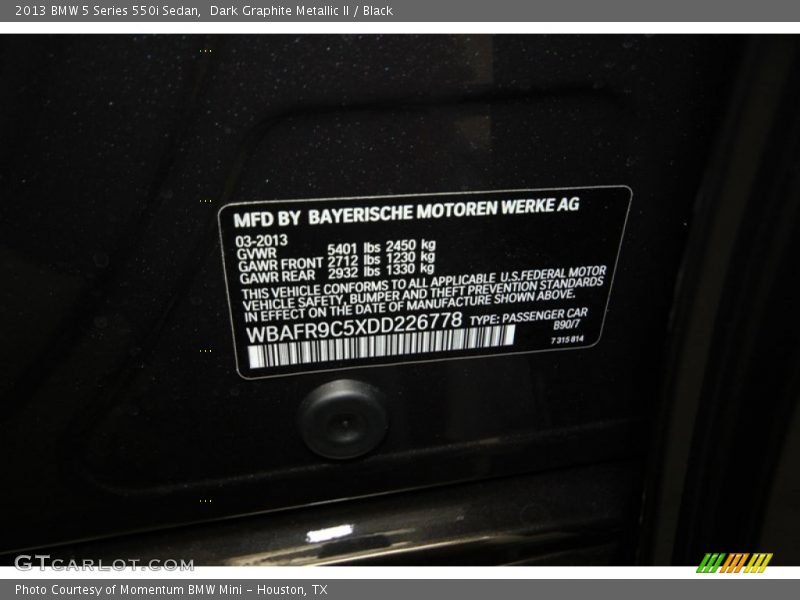 Dark Graphite Metallic II / Black 2013 BMW 5 Series 550i Sedan