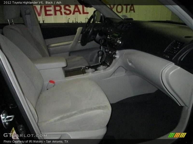 Black / Ash 2012 Toyota Highlander V6