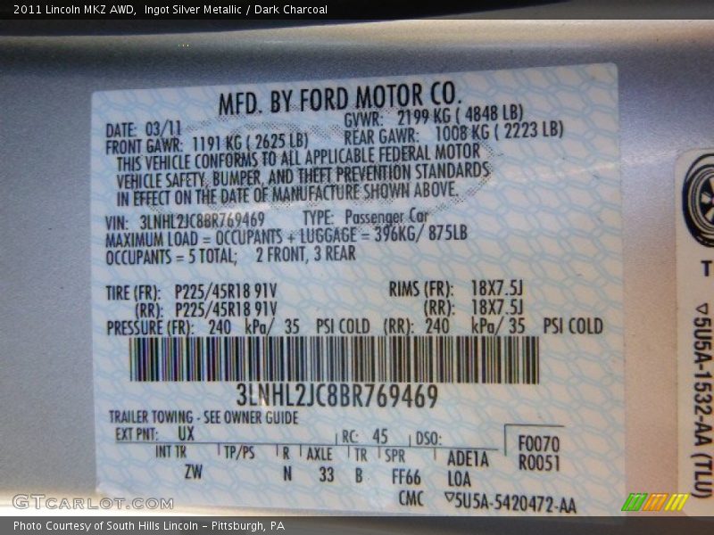 Ingot Silver Metallic / Dark Charcoal 2011 Lincoln MKZ AWD