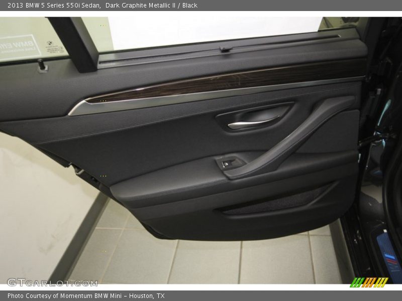 Dark Graphite Metallic II / Black 2013 BMW 5 Series 550i Sedan