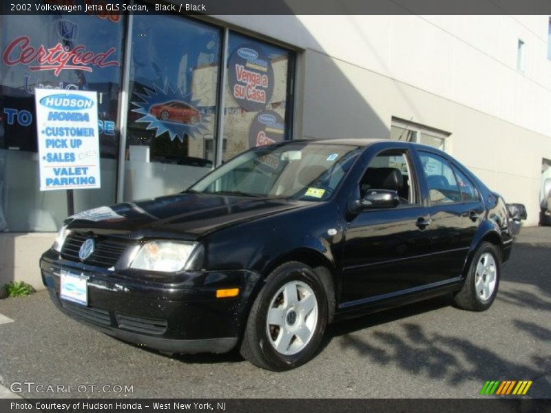 Black / Black 2002 Volkswagen Jetta GLS Sedan