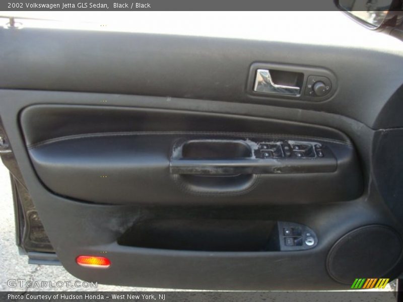 Black / Black 2002 Volkswagen Jetta GLS Sedan