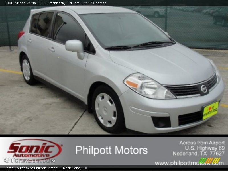 Brilliant Silver / Charcoal 2008 Nissan Versa 1.8 S Hatchback