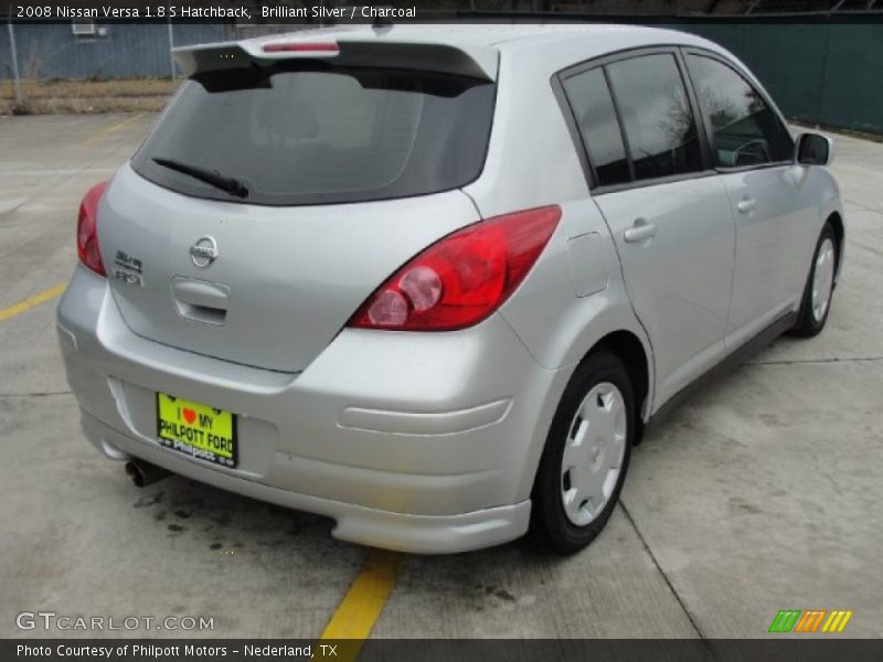 Brilliant Silver / Charcoal 2008 Nissan Versa 1.8 S Hatchback