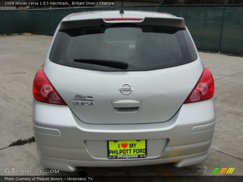 Brilliant Silver / Charcoal 2008 Nissan Versa 1.8 S Hatchback