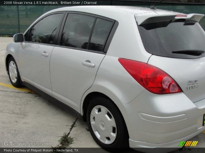 Brilliant Silver / Charcoal 2008 Nissan Versa 1.8 S Hatchback
