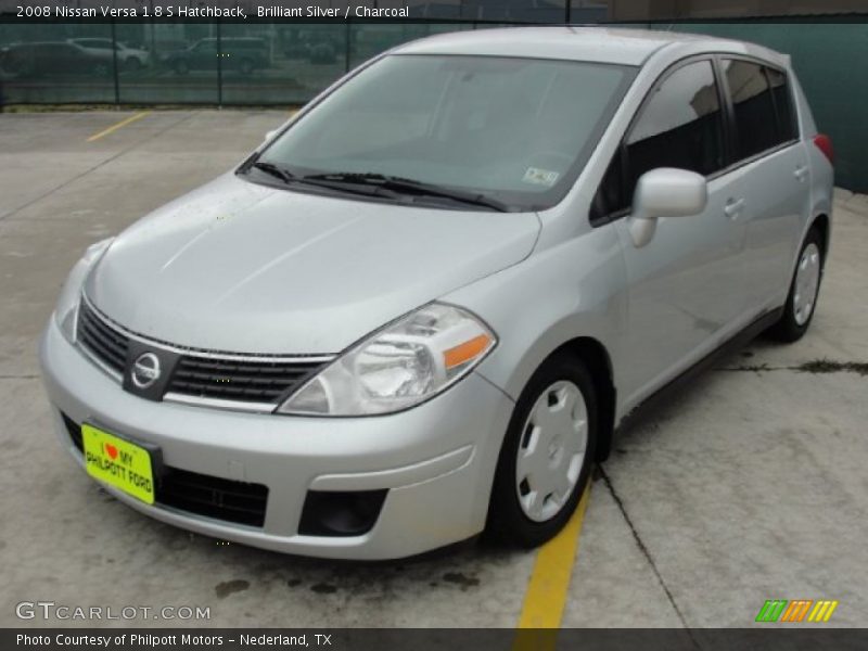 Brilliant Silver / Charcoal 2008 Nissan Versa 1.8 S Hatchback