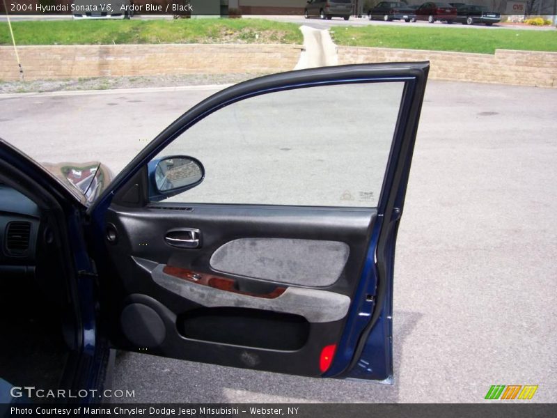 Ardor Blue / Black 2004 Hyundai Sonata V6