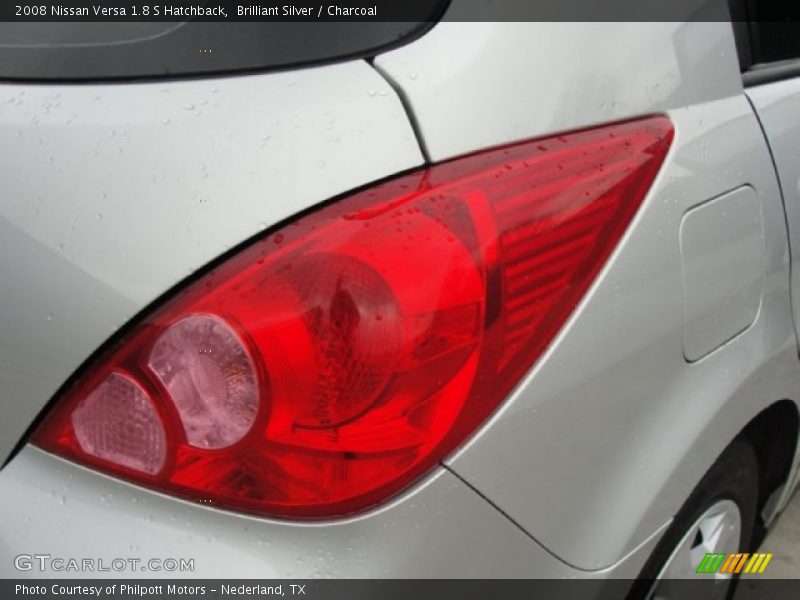 Brilliant Silver / Charcoal 2008 Nissan Versa 1.8 S Hatchback