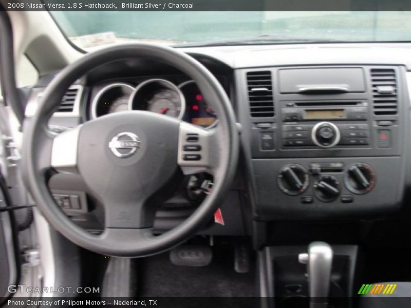 Brilliant Silver / Charcoal 2008 Nissan Versa 1.8 S Hatchback