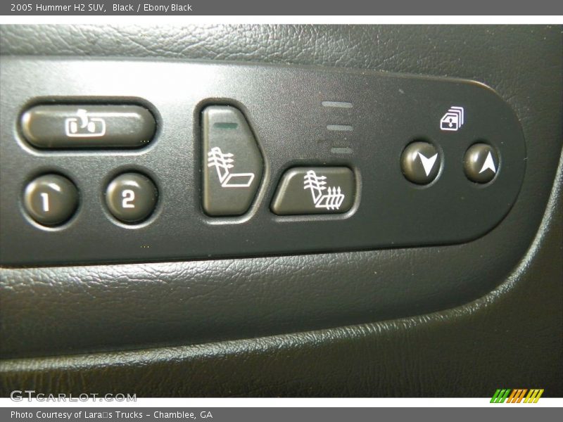 Controls of 2005 H2 SUV