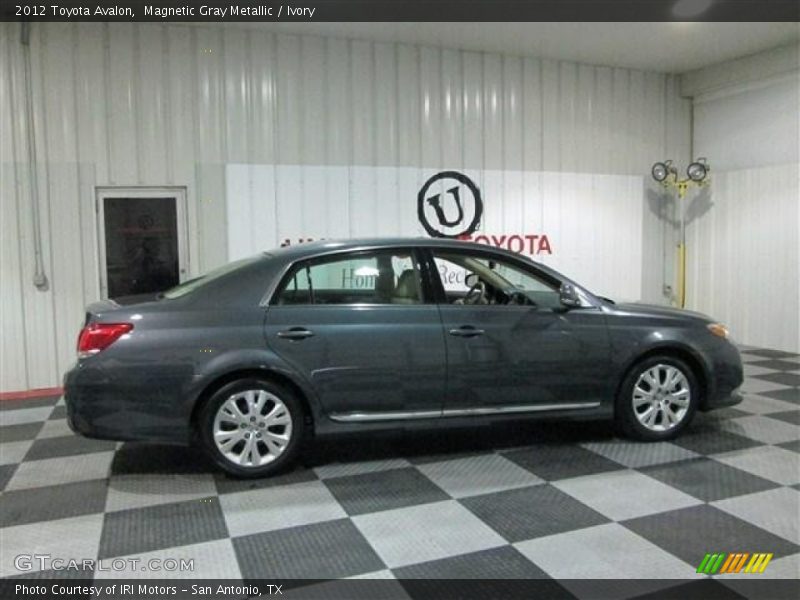 Magnetic Gray Metallic / Ivory 2012 Toyota Avalon