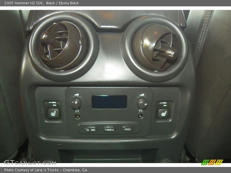 Controls of 2005 H2 SUV
