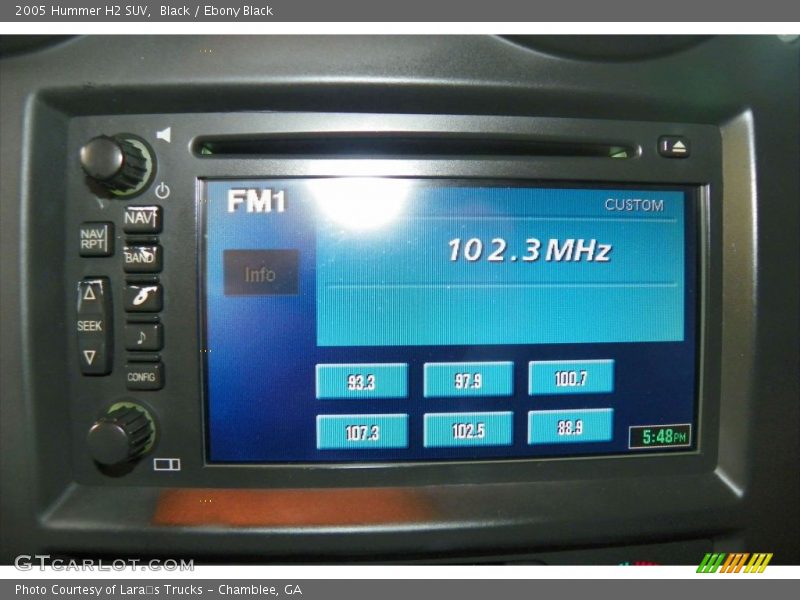 Controls of 2005 H2 SUV