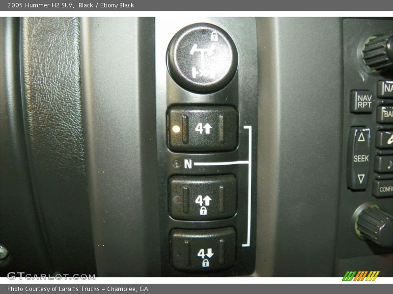 Controls of 2005 H2 SUV