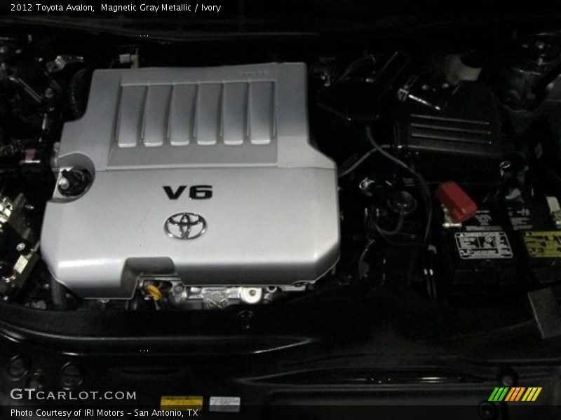 Magnetic Gray Metallic / Ivory 2012 Toyota Avalon