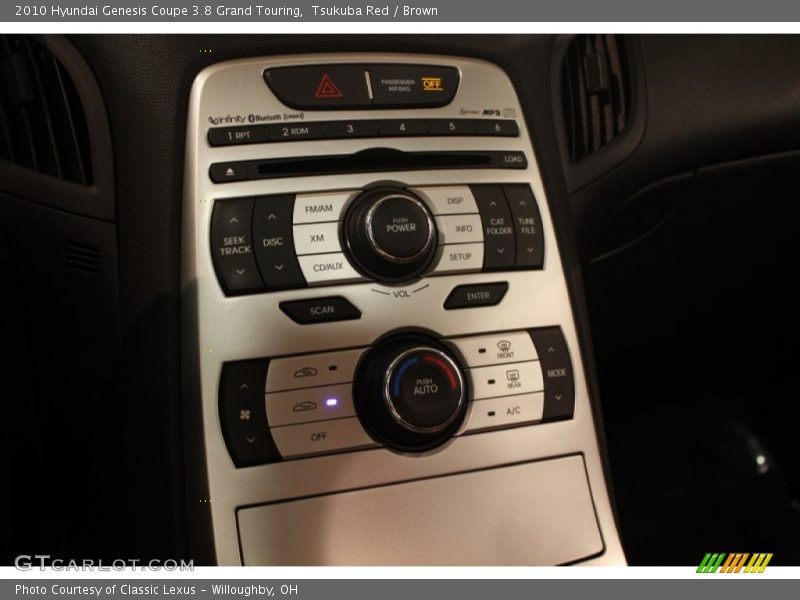 Controls of 2010 Genesis Coupe 3.8 Grand Touring