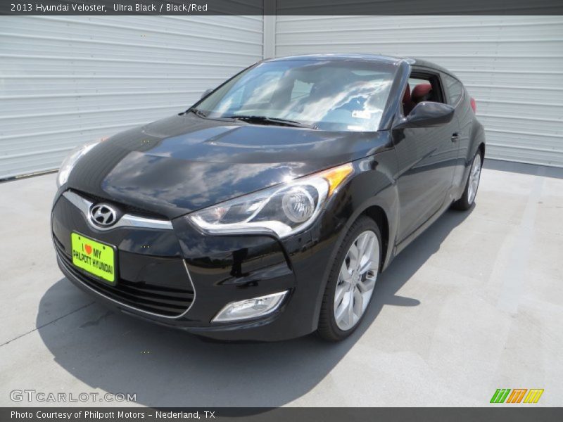 Ultra Black / Black/Red 2013 Hyundai Veloster