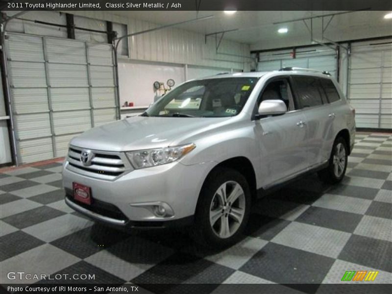 Classic Silver Metallic / Ash 2011 Toyota Highlander Limited