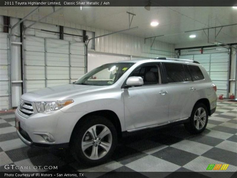 Classic Silver Metallic / Ash 2011 Toyota Highlander Limited