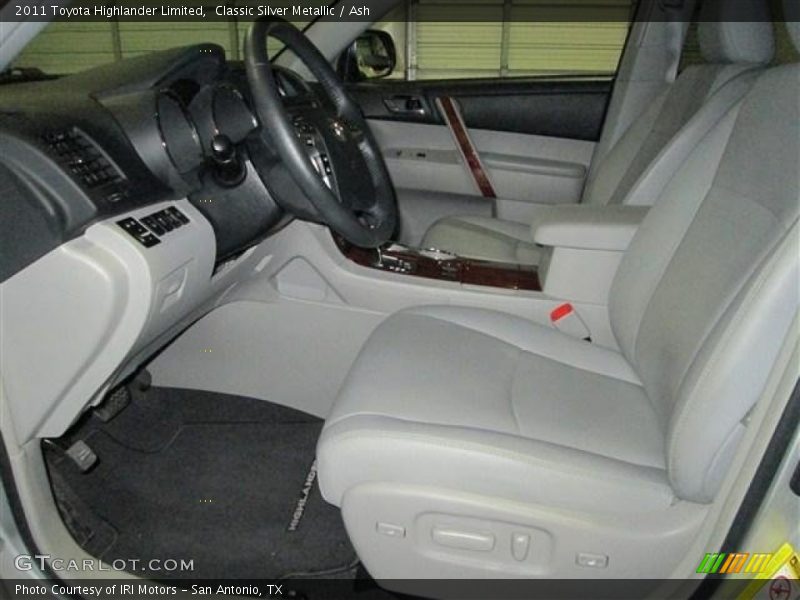 Classic Silver Metallic / Ash 2011 Toyota Highlander Limited