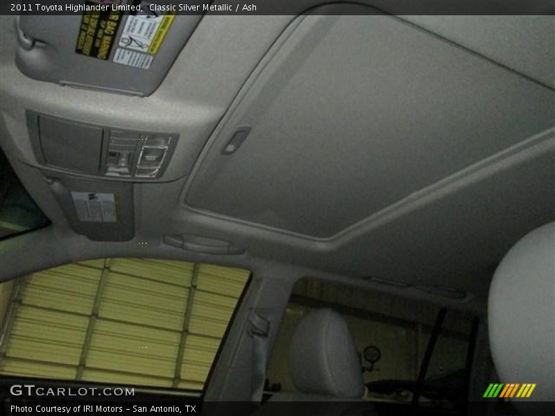 Classic Silver Metallic / Ash 2011 Toyota Highlander Limited