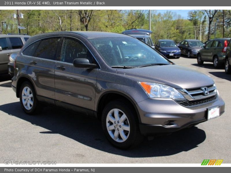 Urban Titanium Metallic / Black 2011 Honda CR-V SE 4WD