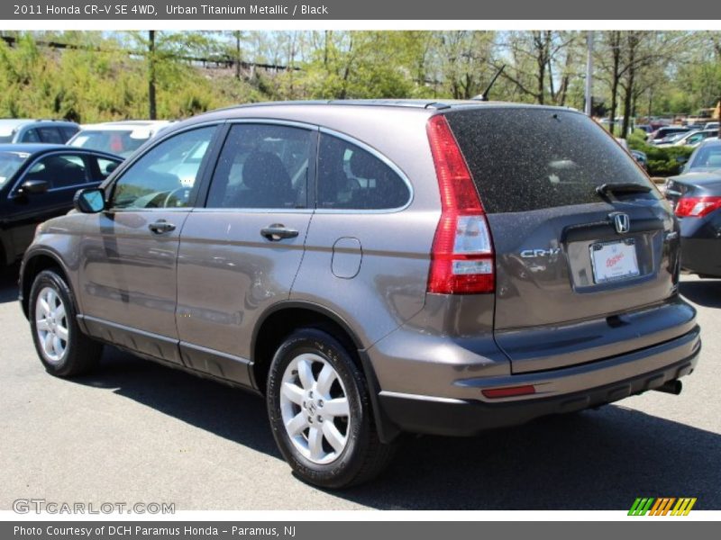 Urban Titanium Metallic / Black 2011 Honda CR-V SE 4WD