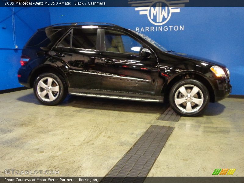 Black / Cashmere 2009 Mercedes-Benz ML 350 4Matic
