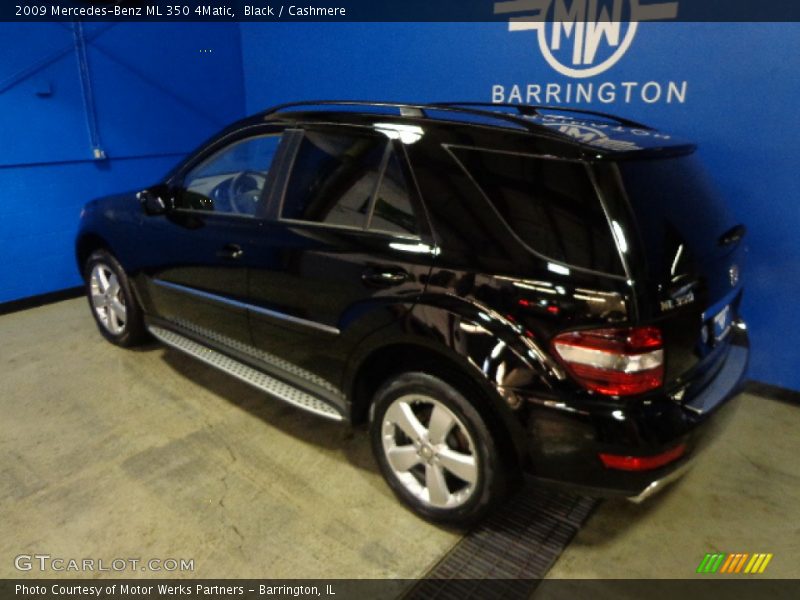 Black / Cashmere 2009 Mercedes-Benz ML 350 4Matic