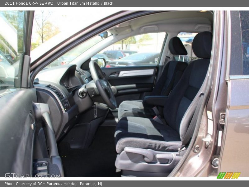 Urban Titanium Metallic / Black 2011 Honda CR-V SE 4WD