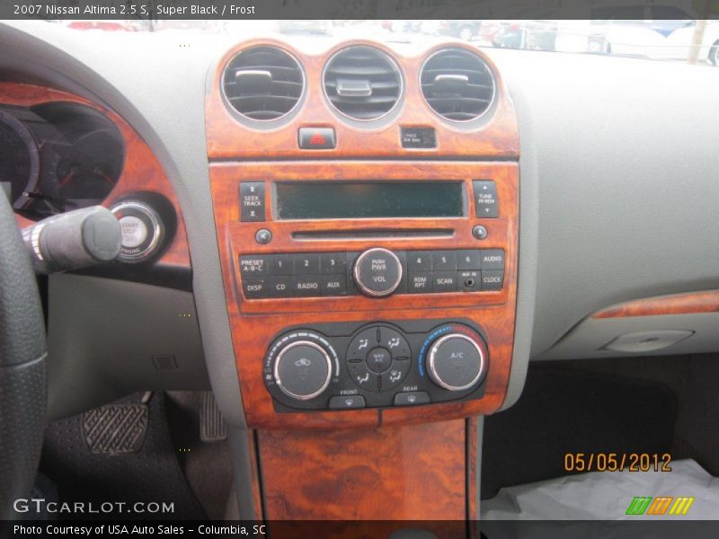 Super Black / Frost 2007 Nissan Altima 2.5 S