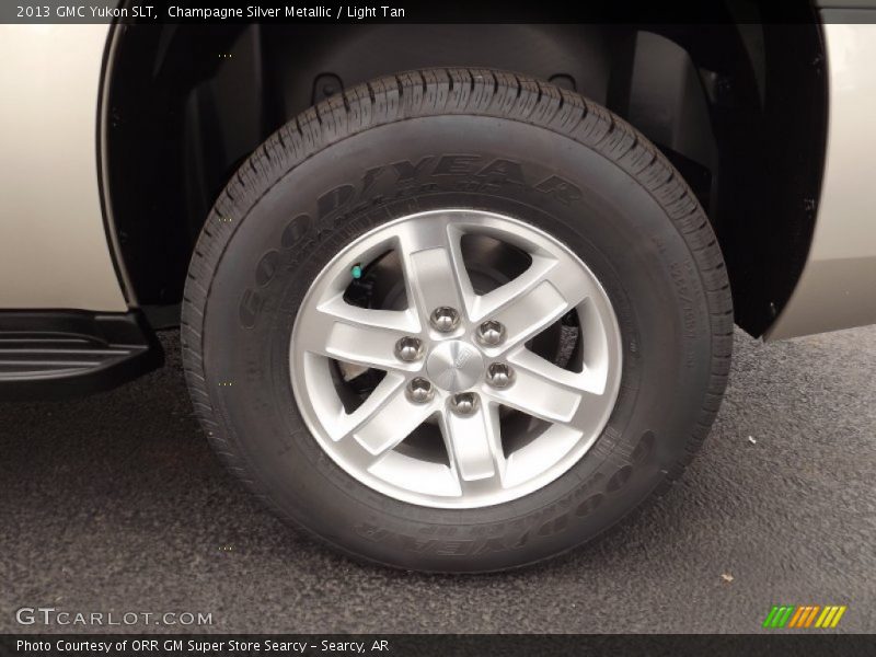 Champagne Silver Metallic / Light Tan 2013 GMC Yukon SLT