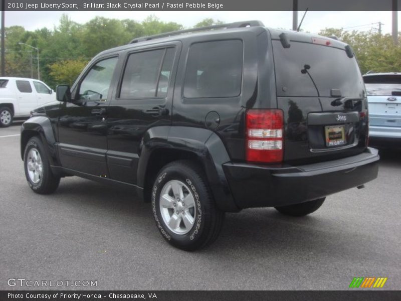 Brilliant Black Crystal Pearl / Pastel Pebble Beige 2010 Jeep Liberty Sport