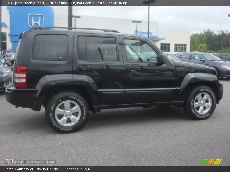 Brilliant Black Crystal Pearl / Pastel Pebble Beige 2010 Jeep Liberty Sport