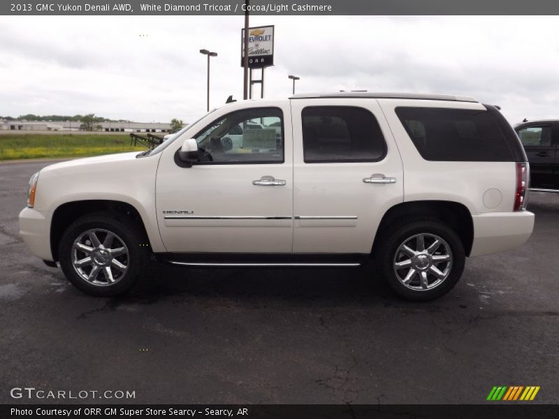 White Diamond Tricoat / Cocoa/Light Cashmere 2013 GMC Yukon Denali AWD